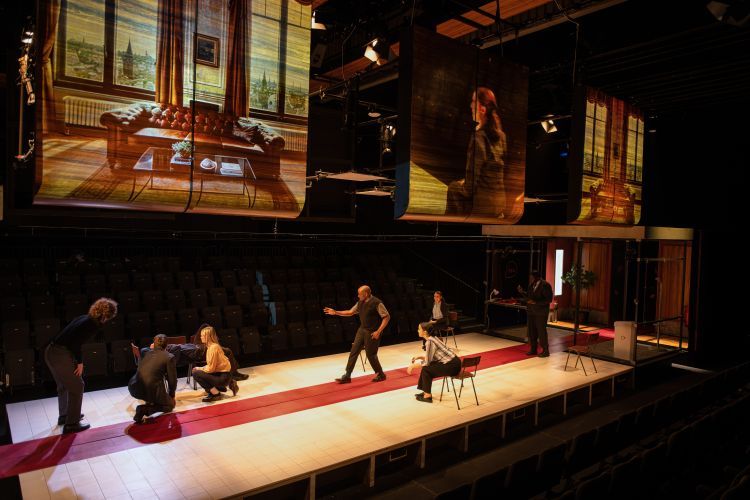 Lighting Programmer, Attempts on her Life - Silk Street Theatre 2023 (David Monteith-Hodge)